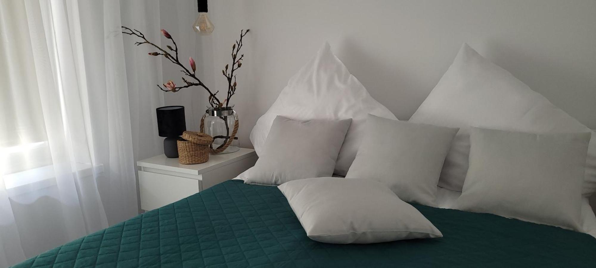 Apartamenty Pod Uwalonym Debem Єжув-Судецький Екстер'єр фото