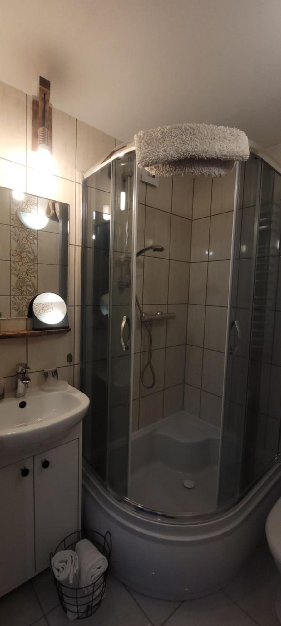 Apartamenty Pod Uwalonym Debem Єжув-Судецький Екстер'єр фото